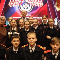 Олимпийский чемпион А.Карелин с нашими кадетами :: Татьяна Лютаева