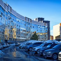 "Весна в городе. Новые дворы"© :: Владимир Макаров