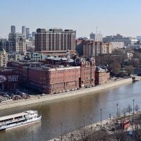 Красный Октябрь :: <<< Наташа >>>