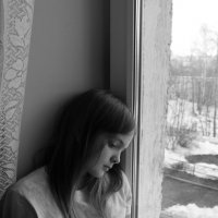 У окна. :: Ирина Лесиканич