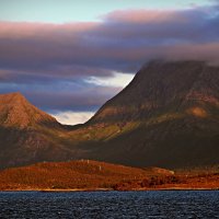 Вот такая ночь во фьордах бывает :: В.И 