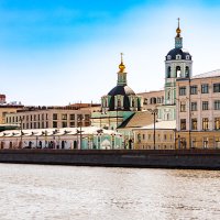 Вид на Раушкую набережную :: Александр 