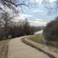 Дорога от храма к реке :: Игорь Ч. Дорога от храма к реке :: Игорь Ч.