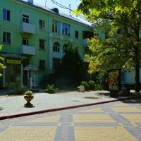 Керчь. Дом по ул. Ленина 28. :: Пётр Чернега Керчь. Дом по ул. Ленина 28. :: Пётр Чернега