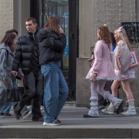 Городская Зарисовка :: юрий поляков