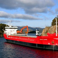 Стоянка в скалах :: В.И 