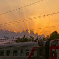 Поезд на закате :: fogmeadowww m