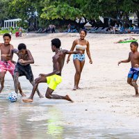 Футбол по-сейшельски :: Алексей Окунеев