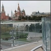 Вид с парящего моста в Зарядье :: Ольга Довженко Вид с парящего моста в Зарядье :: Ольга Довженко