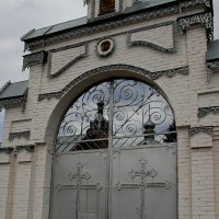 Монастырские врата. Цивильск. Чувашия :: MILAV V