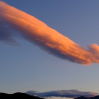 Падающее облако в гору :: Георгий А