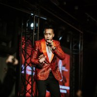 - :: Джованни Луче