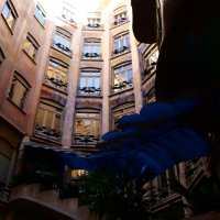 Двор-колодец дома-пещеры :: Ольга 