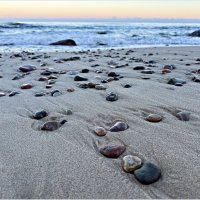 Умытые волнами. :: Валерия Комова