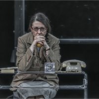 Актриса Мария Лысюк в роли Гали Острецовой (сотрудница НИИ). :: Александр Максимов