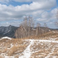 Весна в горах :: Сергей Герасимов