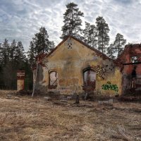 Заброшенное здание :: skijumper Иванов