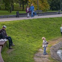 Люди в городе :: Aleksey Afonin