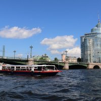 Прогулки по Неве :: Ольга 