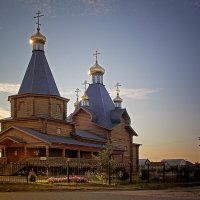 Храм. Бол. Глушица. Самарская область. Рассвет :: MILAV V