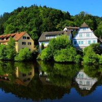 Городок наш небольшой :: Юрий. Шмаков