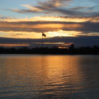 Закат на Волге :: Татьяна Салиева