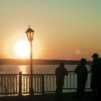 Ижевск в Солнце - Уже ВЕСНА :: Владимир Максимов Ижевск в Солнце - Уже ВЕСНА :: Владимир Максимов