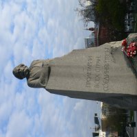 Памятник Карлу Марксу :: Елена Елена