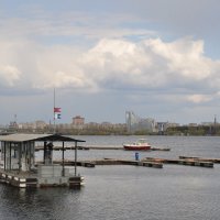 Заправка на воде :: Татьяна Машошина