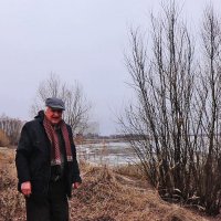 Пасмурное утро мая на реке.... :: Владимир Пасмурное утро мая на реке.... :: Владимир