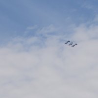 Возвращаются с репетиции парада Победы :: Валерий Иванович