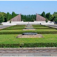 Военный мемориал в Трептов-парке в Берлине :: Анастасия Смирнова