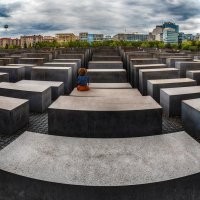 «Среди плит памяти» :: Андрей Васильев