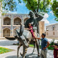 памятник Ходже Насреддину :: Дмитрий Лупандин