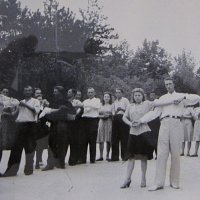 Разучивание танца в санатории им. Цюрупы в 1953 году :: Gen Vel