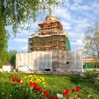 Тихвинский Введенский монастырь :: Сергей Кочнев