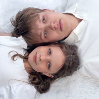 Брат и сестра :: Валерия .