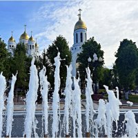 У фонтана. :: Валерия Комова У фонтана. :: Валерия Комова