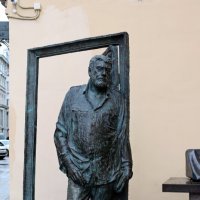 Памятник Довлатову :: Ольга Памятник Довлатову :: Ольга