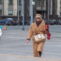 Городская Зарисовка :: юрий поляков