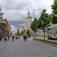 На Садовой-Черногрязской :: Татьяна Тюменка