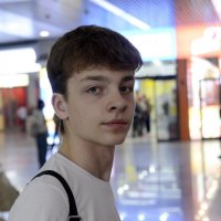 . :: Алексей Неустроев