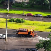 После дождя поливочным машинам работается особенно хорошо! :: Ольга 