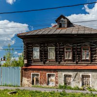 Маленькая собачка :: Eugene *