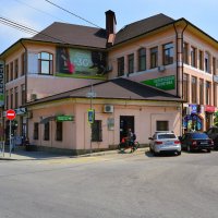 Феодосия.Торговый дом «Центральный рынок». :: Пётр Чернега