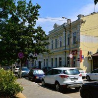 Феодосия. Дом по ул. Украинской 5. :: Пётр Чернега Феодосия. Дом по ул. Украинской 5. :: Пётр Чернега