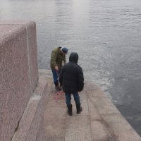 Рыбаки у Невы :: Фотогруппа Весна