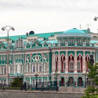 Дом Севастьянова в Екатеринбурге :: Любовь Сахарова