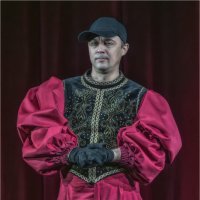 Актёр Андрей Архипов в роли Леонидо (слуга графа Федерико). :: Александр Максимов Актёр Андрей Архипов в роли Леонидо (слуга графа Федерико). :: Александр Максимов
