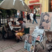 Творческая атмосфера Старого Арбата. :: Татьяна Помогалова Творческая атмосфера Старого Арбата. :: Татьяна Помогалова